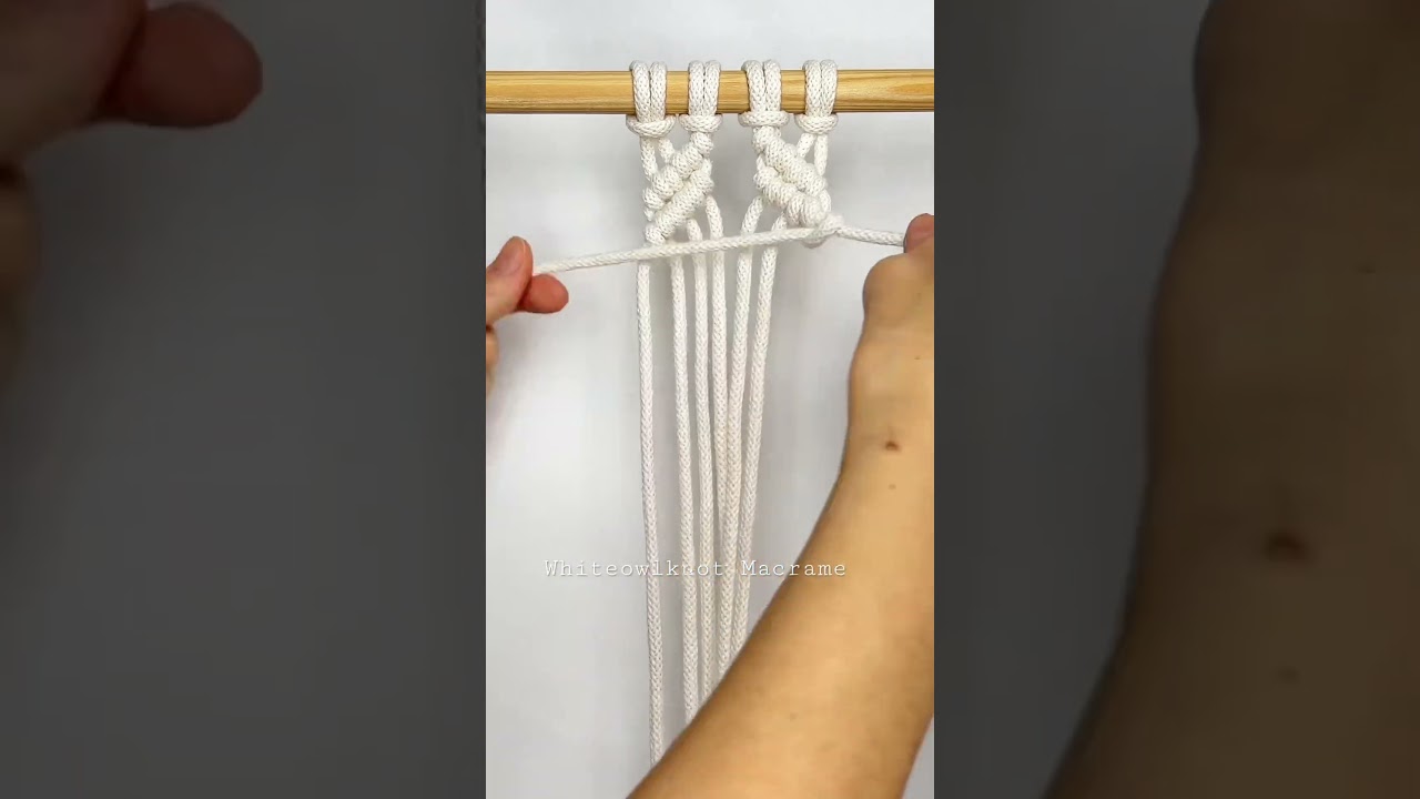 Gorgeous macrame pattern - check out slow detailed tutorial on my channel • #macramepattern #shorts