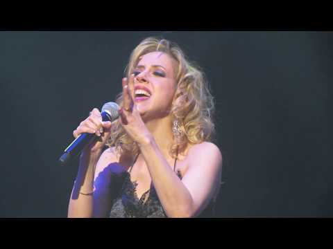 Kiara Sasso - Defying Gravity / Dancing Queen - Encerramento Show Silhuetas