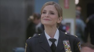 Kyra Sedgwick Comes to 'Brooklyn Nine-Nine'! The Captain Gets a Visit From 'The Closer' video