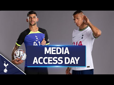 Behind the scenes at Media Access Day | Premier League 2022/23 photoshoot