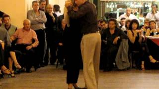 Ana Schapira - Marco Gallizioli "Esta noche al pasar"