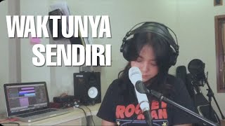 Hanin Dhiya - Waktunya Sendiri (Live Version)