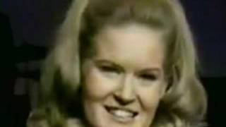 LYNN ANDERSON - MEMORIES FROM THE EARLY YEARS