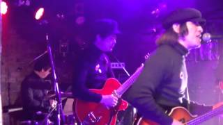 The Rutles Tribute band in Japan &quot;The Mountbattens&quot; plays &quot;It&#39;s Looking Good&quot;