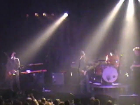 Queens of the Stone Age - Broken Box (live in Atlanta, 2005)