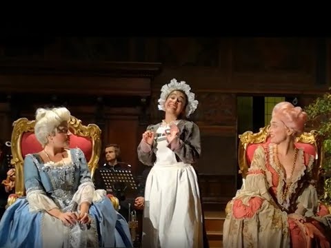 Lisa Algozzini as Despina: 'In uomini, in soldati' from Mozart's Così fan tutte