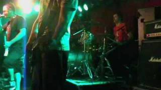 Bodyjar Windsok - Adrian Griffin on Drums, Side of Stage