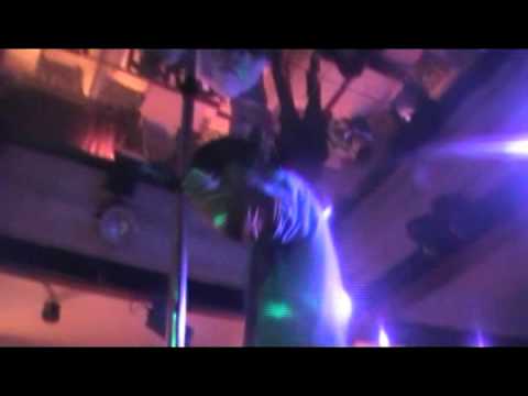 CHAMBROY vs AGU MC - Rap In Up2 1ra Ronda