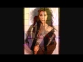 Cher - Sittin On The Dock Of The Bay