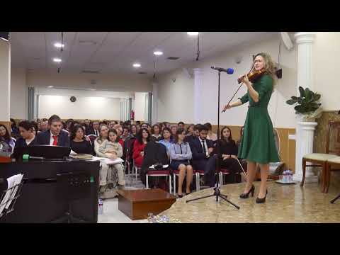 Picuri de lumina - Sara Stroici & Dragos Pianistul