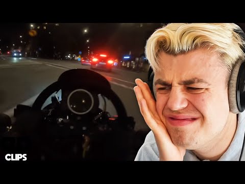 So ein H*rensohn! Papaplatte reagiert auf dummen Raser mitten in der Stadt