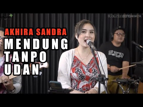 3 PEMUDA BERBAHAYA FEAT AKHIRA SANDRA || MENDUNG TANPO UDAN - KUKUH PRASETYA KUDAMAI COVER