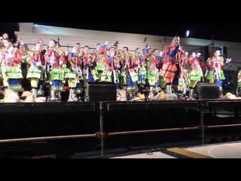 Presentación de la murga los titi roys 2016
