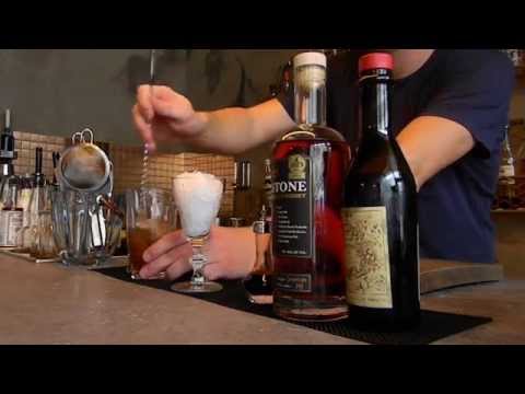 "EN HALV HUND" vol. 3 - Manhattan