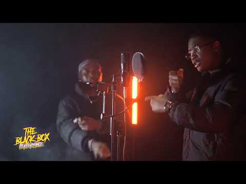 IZI BOYS dans THE BLACK-BOX PERFORMANCE  (Vidéo 4K)