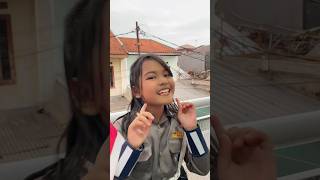 Download lagu Cikini ke gondang dia 😜 #vidioviral #revina #cikinikegondangdia #cikini mp3 Download lagu Cikini ke gondang dia 😜 #vidioviral #revina #cikinikegondangdia #cikini mp3