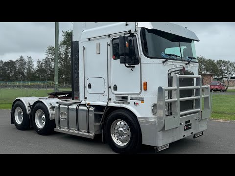 2004 Kenworth K104 Prime Mover