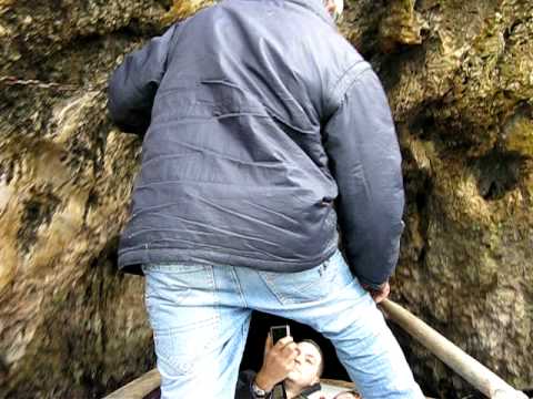 fuori della grotta azzurra 藍洞入口