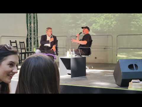 Markus Söder Comic Talk 20. Internationaler Comic Salon Erlangen 2022