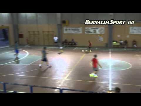 Autotre Fiat - Le D.di Novecento Semifinale Torneo Al Palazzetto Bernalda 14/7/2015 HD