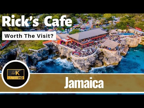 Rick's Cafe Cliff Jumping in Negril Jamaica