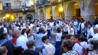 preview picture of video 'Jota Final de Fiestas de Laguardia'
