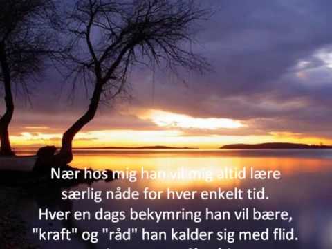 download lagu mp3 mp4 En Dag Ad Gangen, download lagu En Dag Ad Gangen gratis, unduh video klip En Dag Ad Gangen