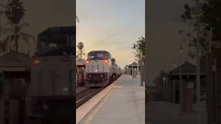 Download lagu Amtrak lower levels with Dash 8 POWER!! mp3 Download lagu Amtrak lower levels with Dash 8 POWER!! mp3