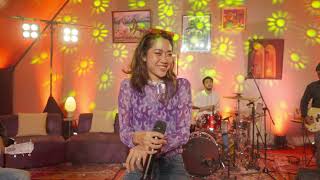 Download lagu Vierratale - Bersamamu Live Virtual at Pensaga SMA 3 Semarang mp3