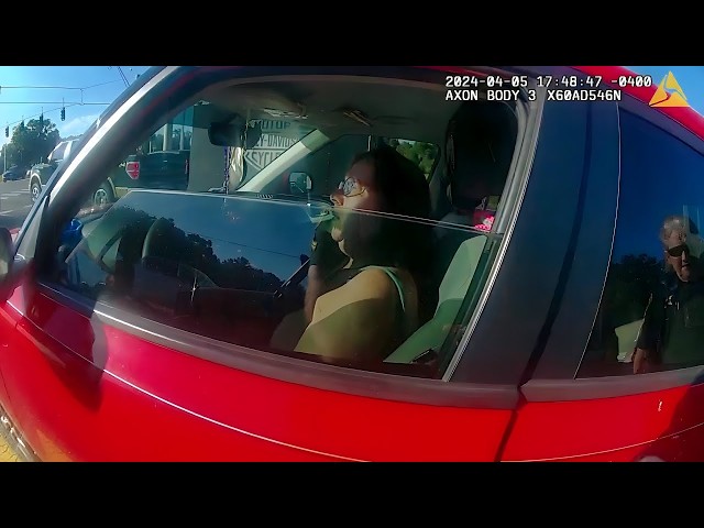 Entitled Driver Gets A Much Needed Reality Check SDDEFAULT Thumbnail