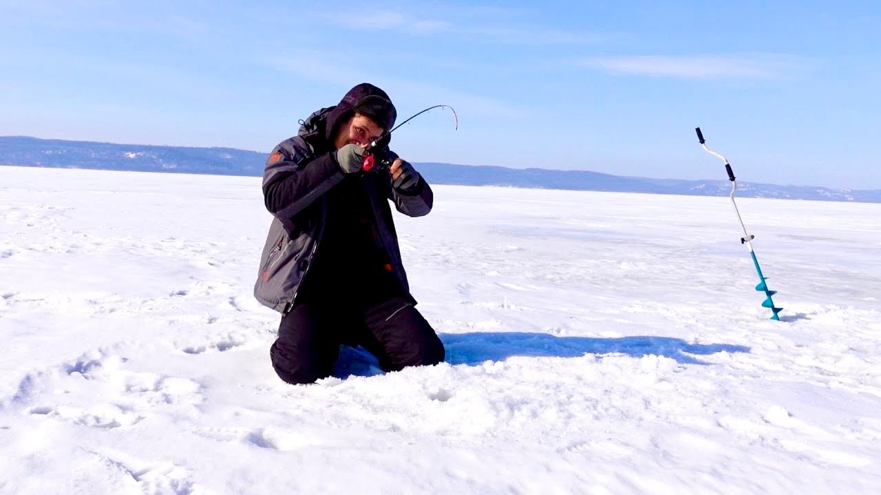 Зимняя рыбалка на море! Нашли кучу рыбы на бескрайних просторах!