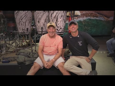 Kenny Chesney - Trying to Reason With Hurricane Season (with Jimmy Buffett) (Story Behind The Song)