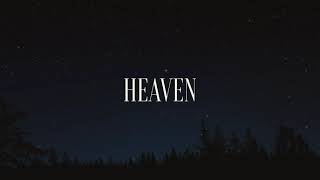 Kadr z teledysku Heaven tekst piosenki Calum Scott