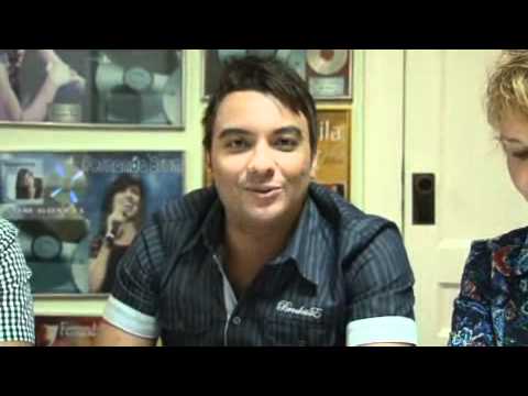 Sergio Marques e Marquinhos - Assinatura de contrato