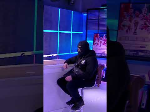 😂"Il est déter le daron" Kalash Criminel ne savait pas que son père était au stade pour Portugal-RDC