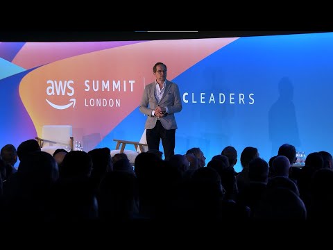 AWS Summit London ExecLeaders 2025, Peter Hinssen | AWS Events