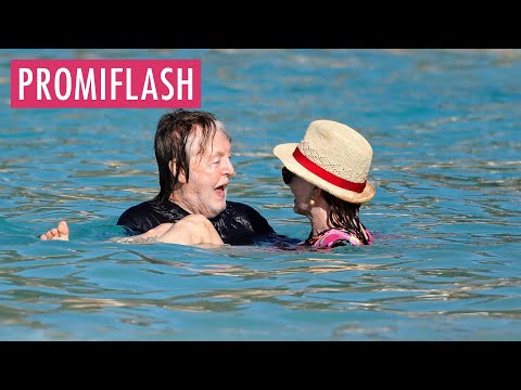 Video Thumbnail: Paul McCartney genießt karibischen Strandtag mit Frau Nancy