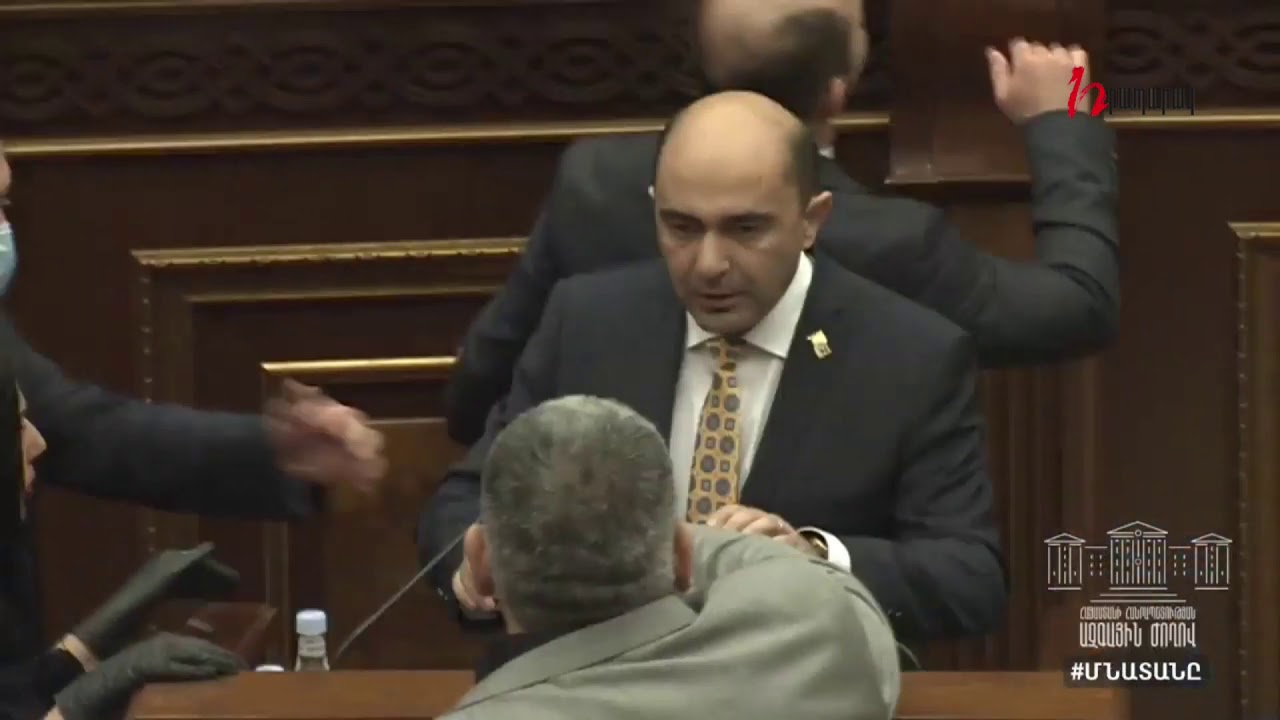 Ինձ ինչքան էլ խփեն, մեկ ա՝ խոսալու եմ. Էդմոն Մարուքյան