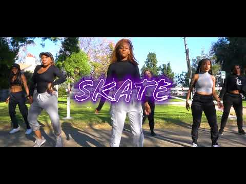 SKATE X Bia X B Miranda Movement