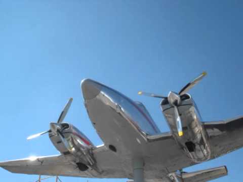 Free Style - Ultravoice vs. Cosmic Tone