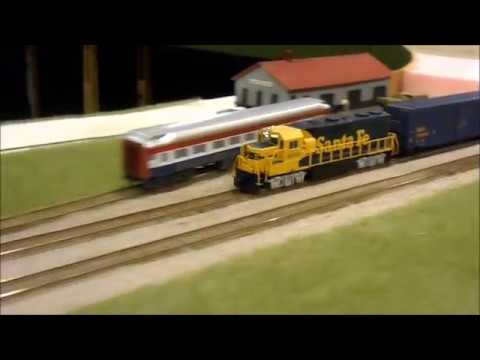 N-scale Enthusiast Convention in Chicago 2019 layouts. (part 2/4)