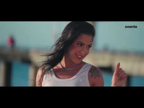 LARISSA MARQUES | EM CADA CANTO DA CIDADE