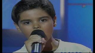 Abraham Mateo (9 años) canta ante Shaila Dúrcal - COMO TU MUJER - (Rocío Dúrcal)