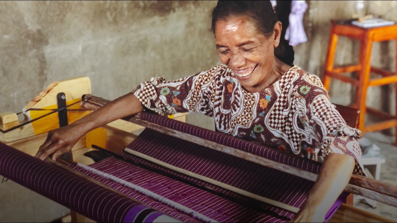 Ergonomic Weaving Tool for Women Weavers in Adonara and Lembata