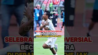Download lagu Gila! Selebrasi Beckham membuat Pendukung persija marah mp3 Download lagu Gila! Selebrasi Beckham membuat Pendukung persija marah mp3