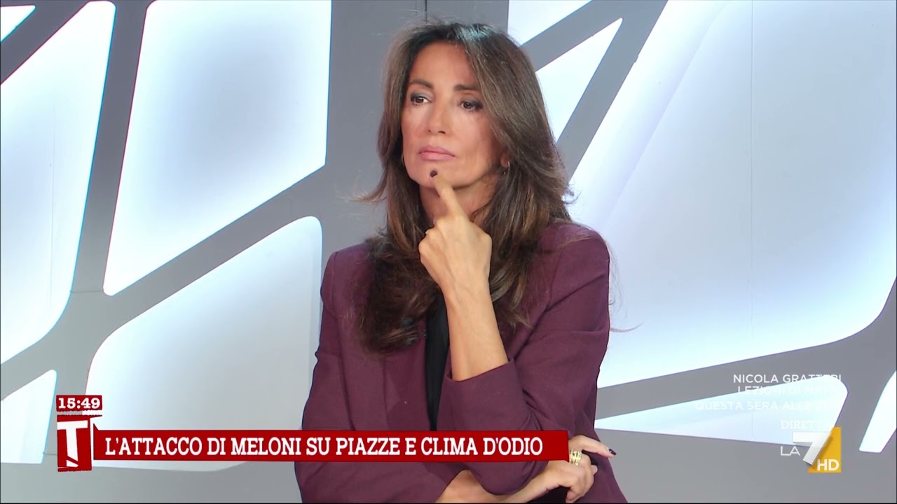 Giorgia Meloni denunciata alla corte penale internazionale. Calenda: “Demenziale”