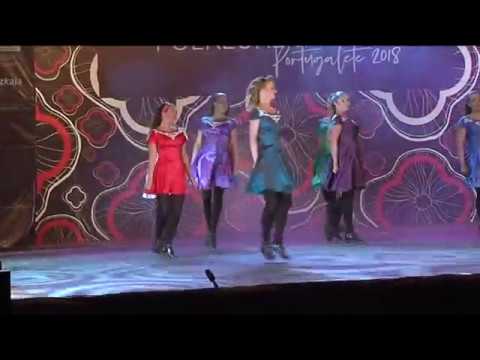 44. NAZIOARTEKO FOLKLORE JAIALDIA TRIM THE VEVET IRLANDA