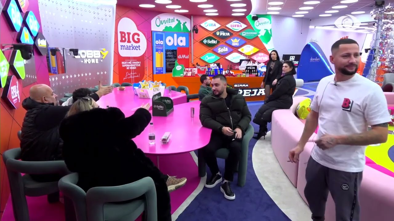 “Dua të më japësh bekimet”/ Stelina i kërkon Juxhinit ta shoqëroj tek darka me Keijsin