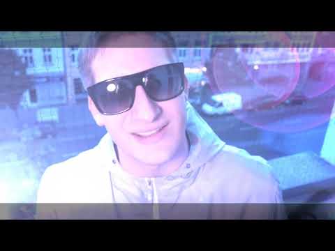 VBT2012 64tel Kay Kani als Uwe vs DerDobbo feat. Captain Jenny & Mc Baum REUP (Beschreibung lesen)