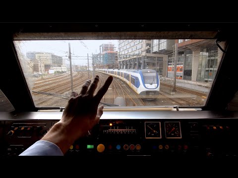 ZO ONTSTAAT VERTRAGING: defecte trein Amsterdam - Almere TRAIN DRIVER'S POV ICM 4sep 2020